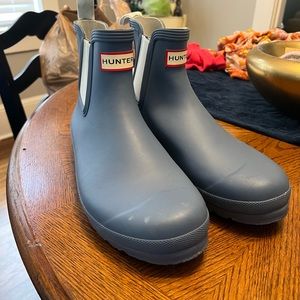 Size 11 Women’s Blue Hunter Boots